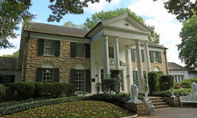 Photo of Graceland in Memphis Tennessee