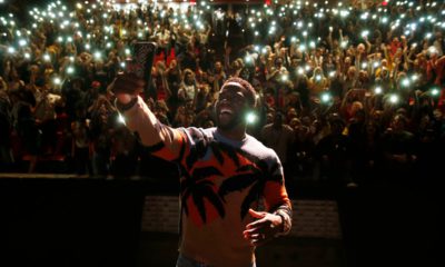 Photo of Kevin Hart at Booker T. Washington High School in Dallas