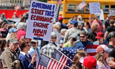 Photo of a rally outside the Missouri Capitol to protests stay-at-home orders